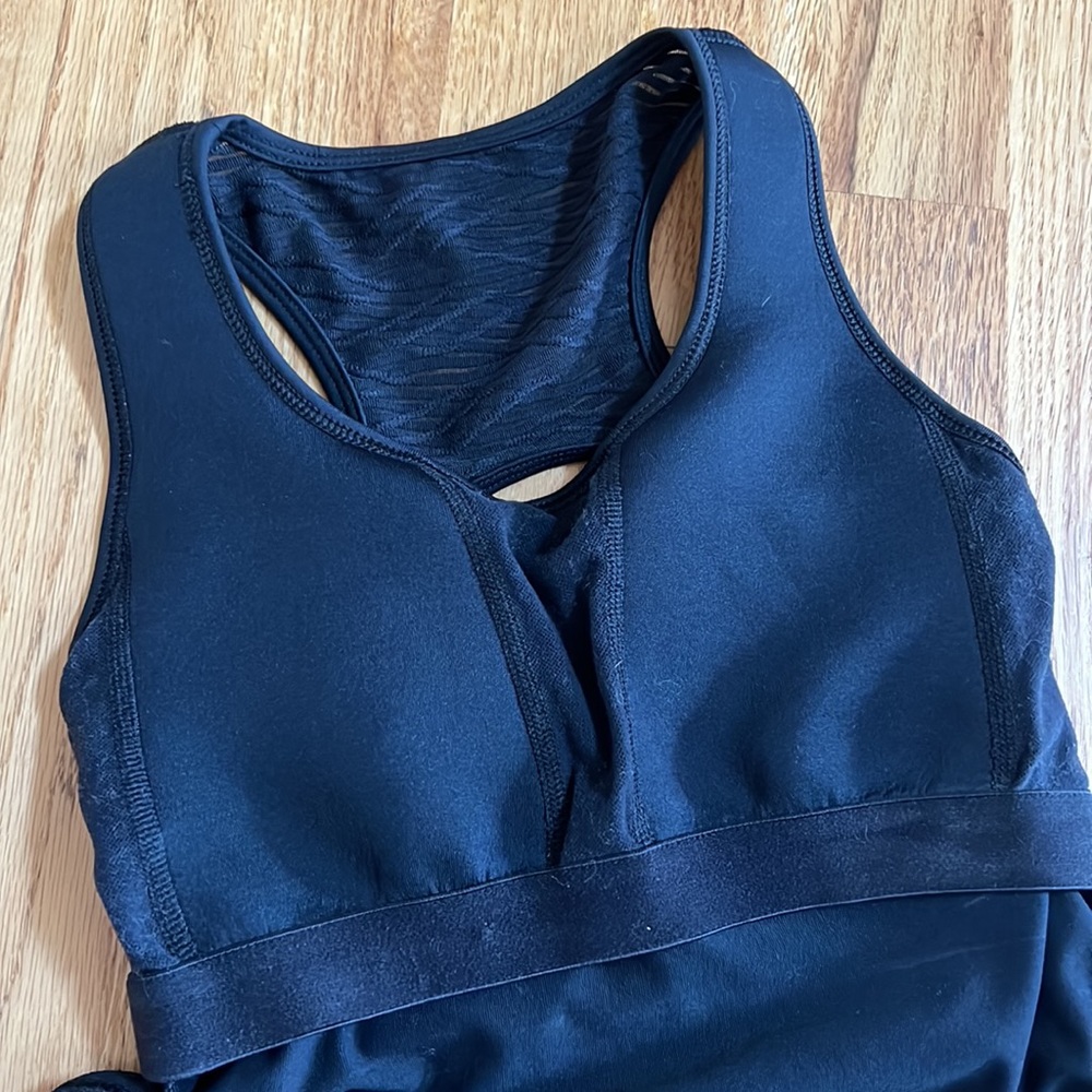 Pearl Izumi Racerback Athletic Black Tank Top, XS - Picture 8 of 12